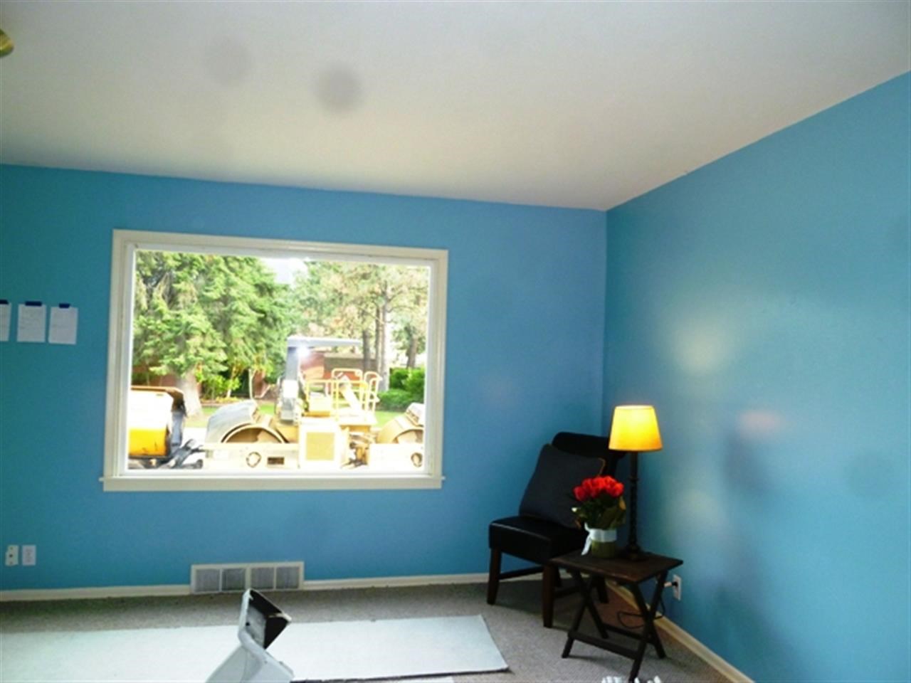 1317 E 33rd Ave - Photo 4