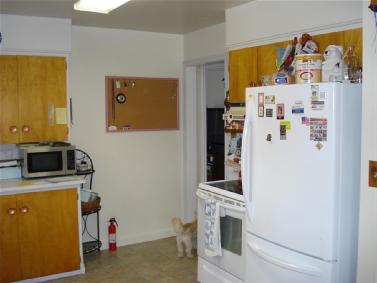 4518 N MAPLE St - Photo 5