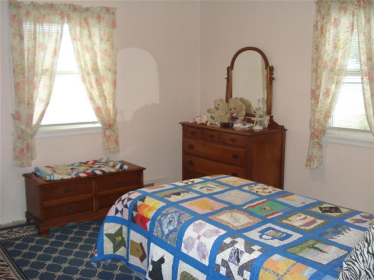 4518 N MAPLE St - Photo 7