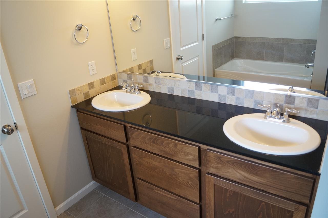 1814 N Meyer - Photo 12
