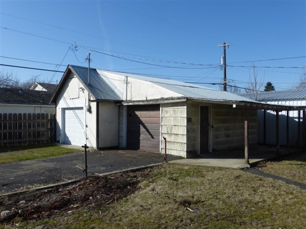 2128 E Sharp - Photo 5
