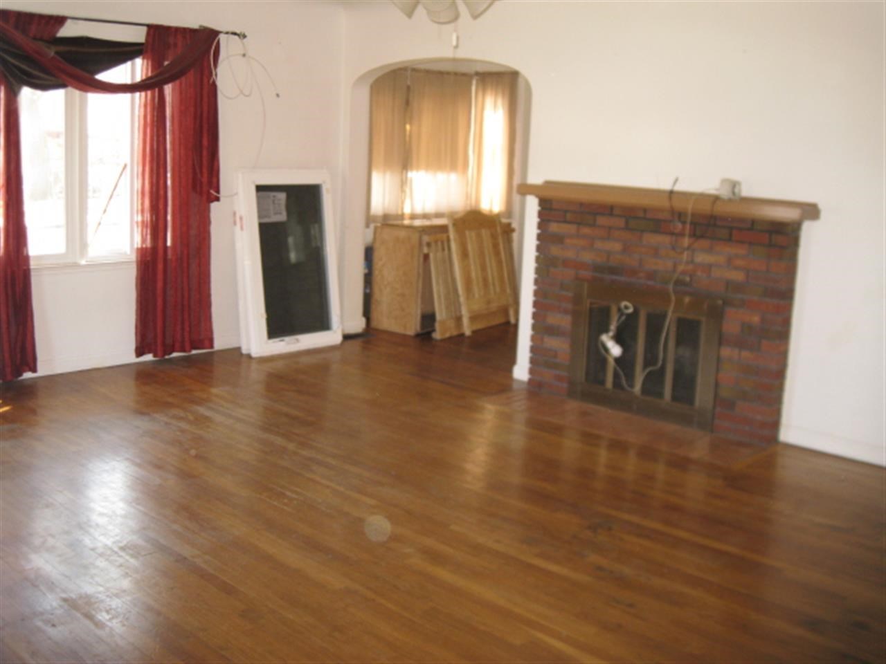 2128 E Mission Ave - Photo 4
