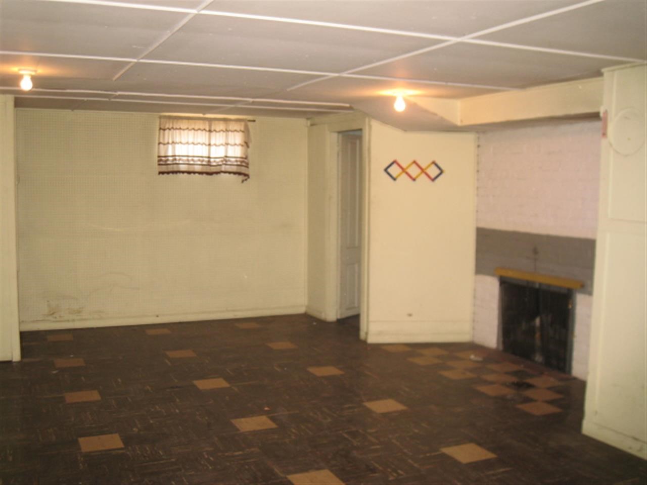 2128 E Mission Ave - Photo 9