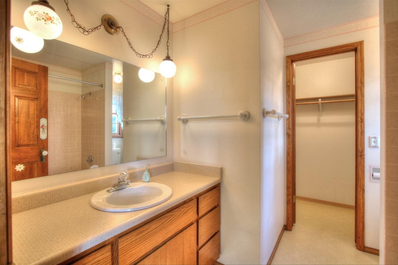 5411 W Woodview Ct - Photo 11