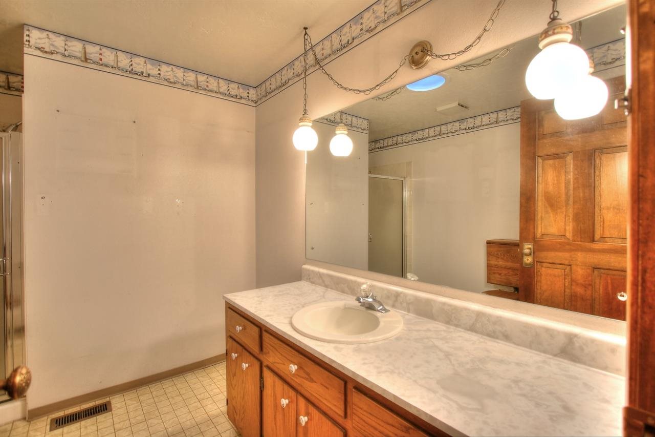 5411 W Woodview Ct - Photo 13