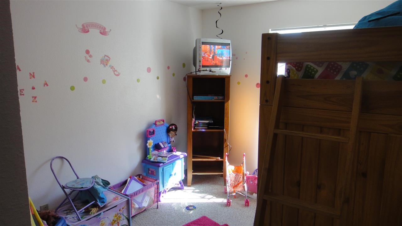 2015 E 5th Ave - Photo 4