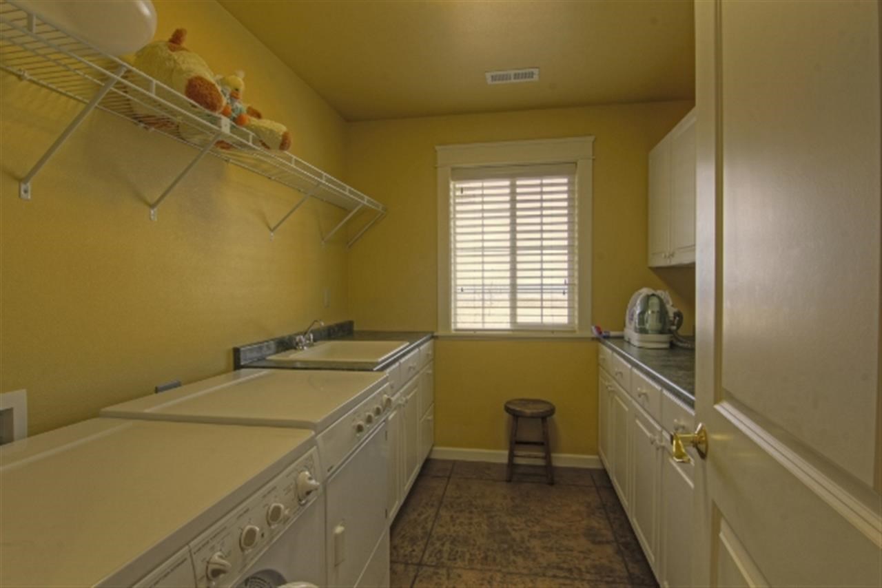 23406 E Broken Lance Dr. - Photo 14