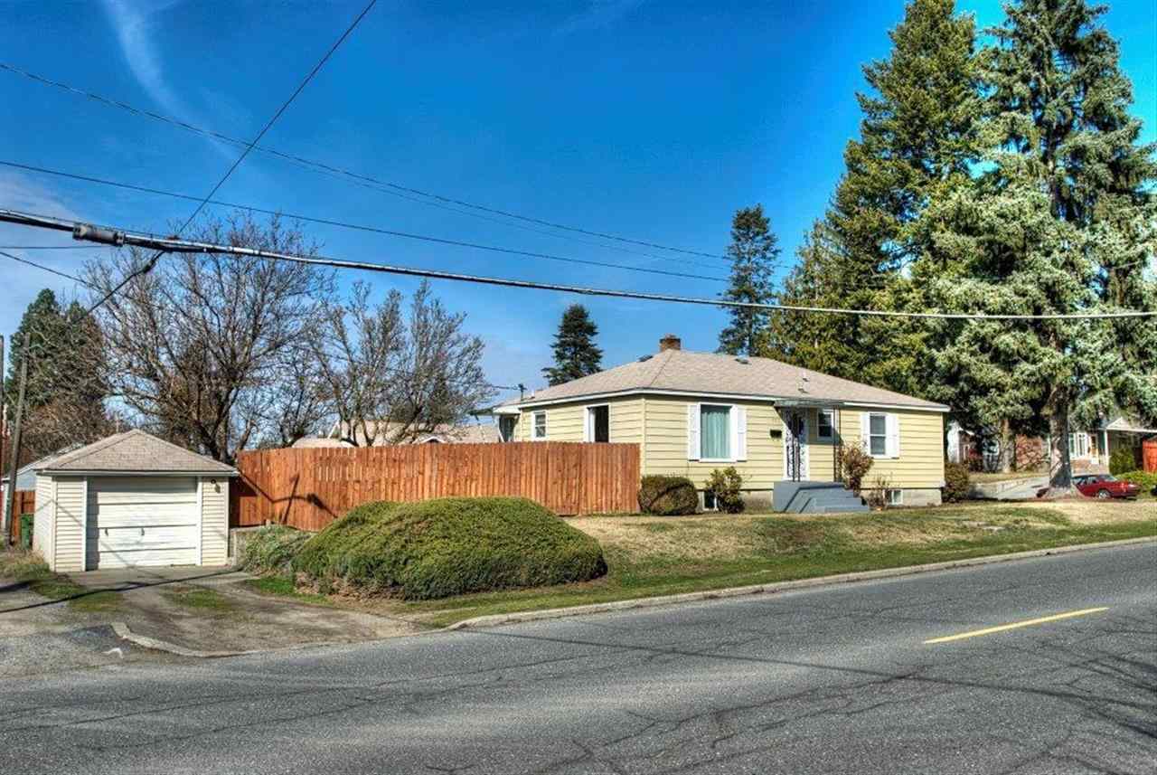 4219 N A St - Photo 1
