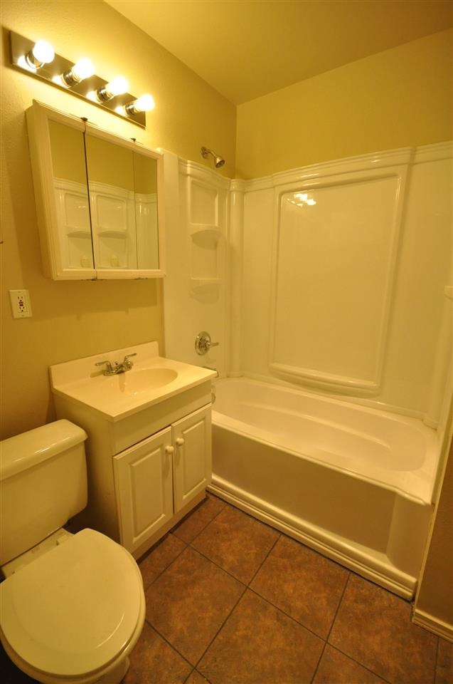 1518 E COURTLAND Ave - Photo 14