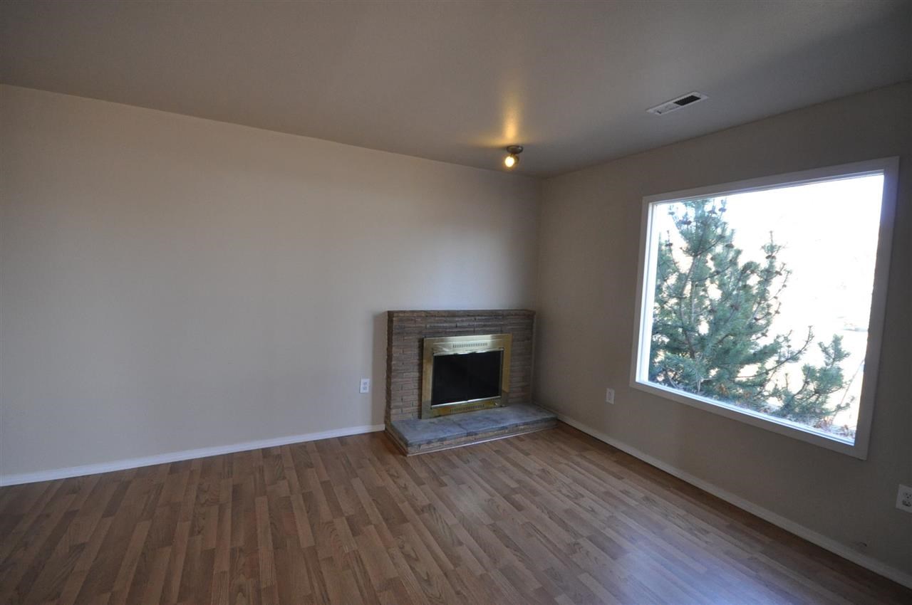 1518 E COURTLAND Ave - Photo 3