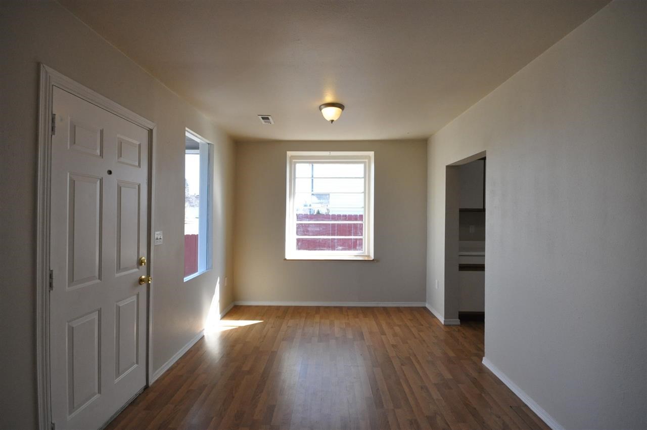 1518 E COURTLAND Ave - Photo 4