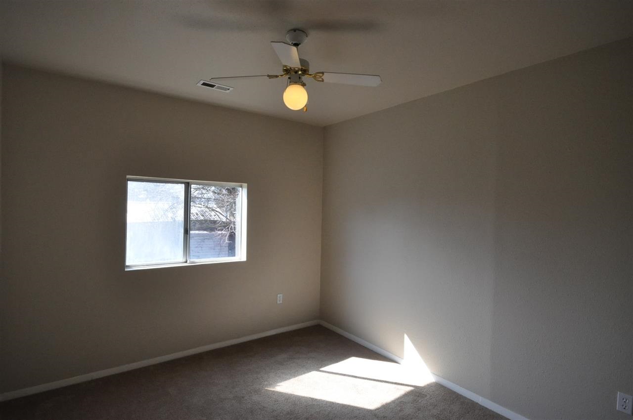 1518 E COURTLAND Ave - Photo 9