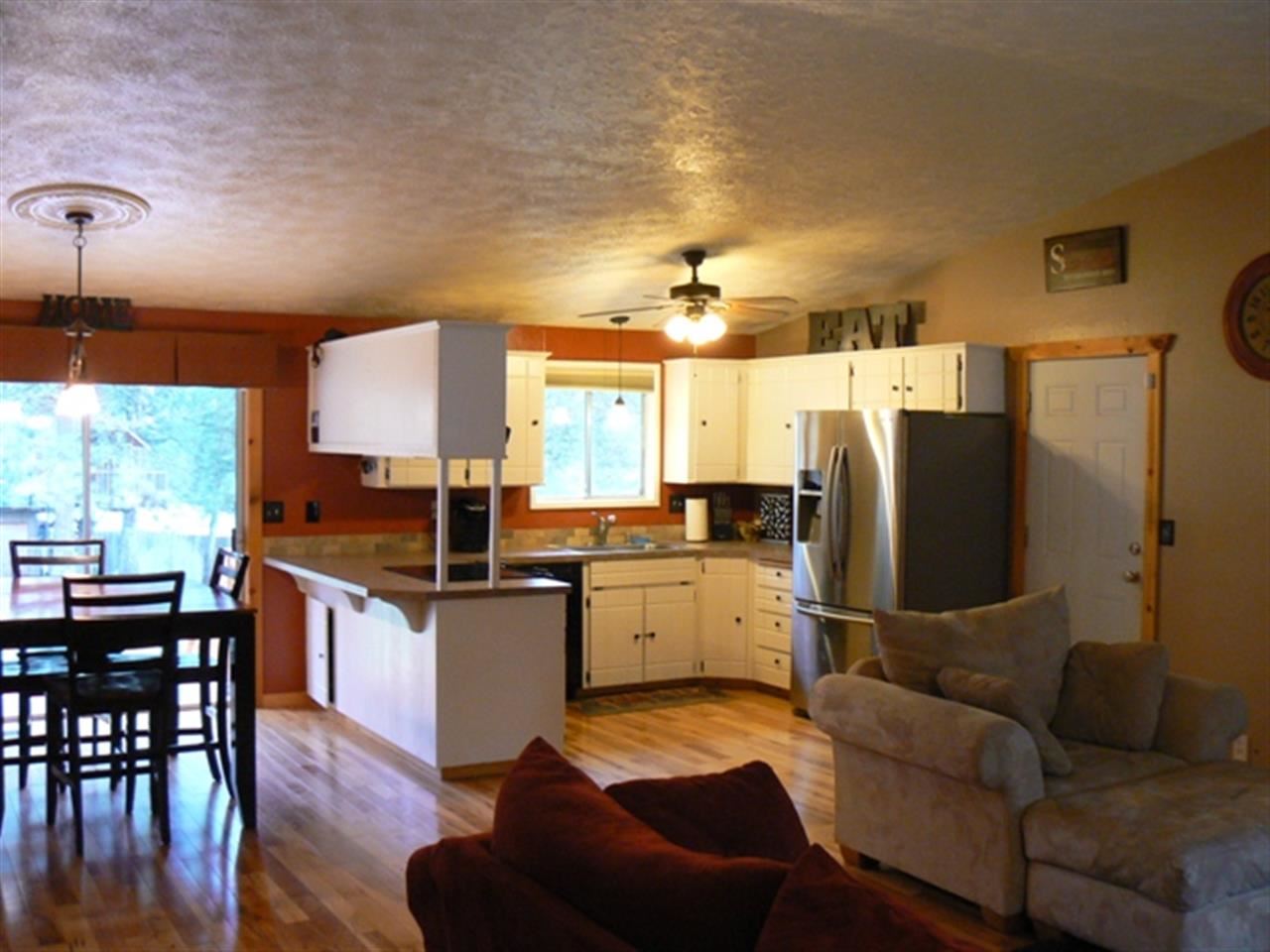 7520 E Beverly - Photo 3