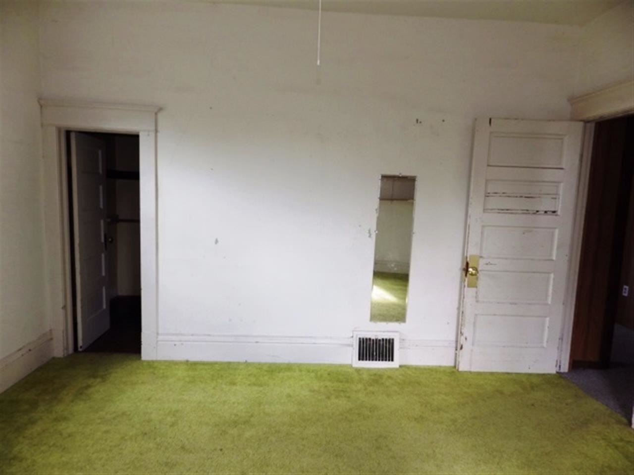 202 E 1st Ave - Photo 15