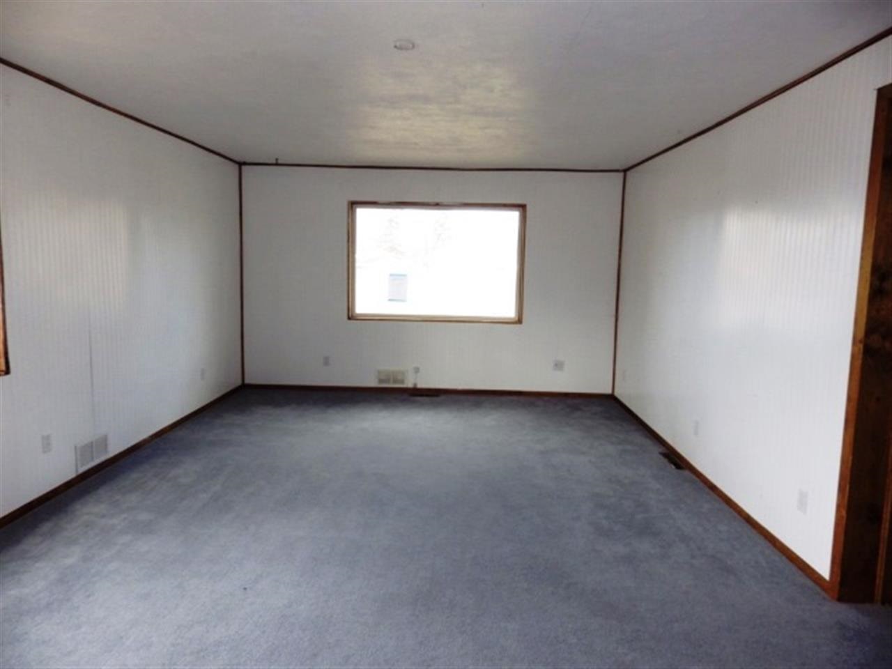 202 E 1st Ave - Photo 3