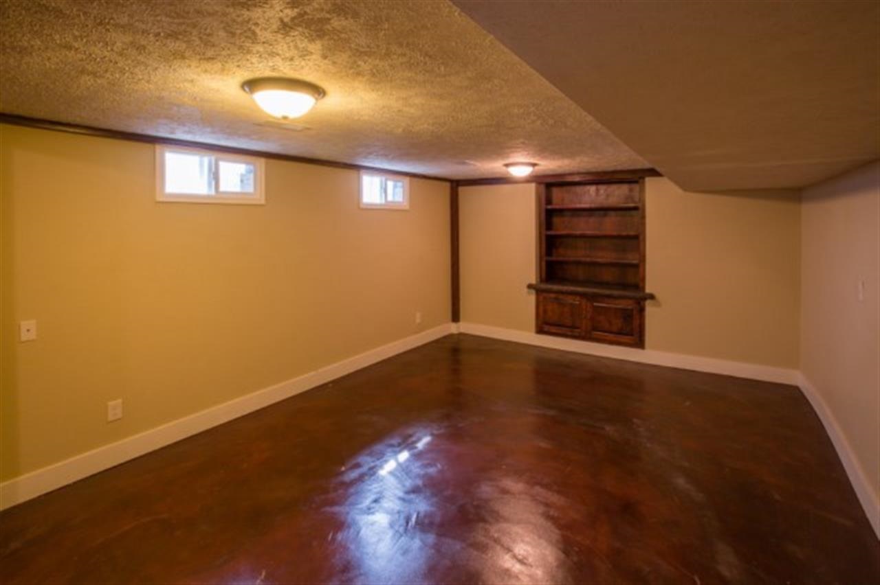 2925 E 62nd Ave - Photo 17
