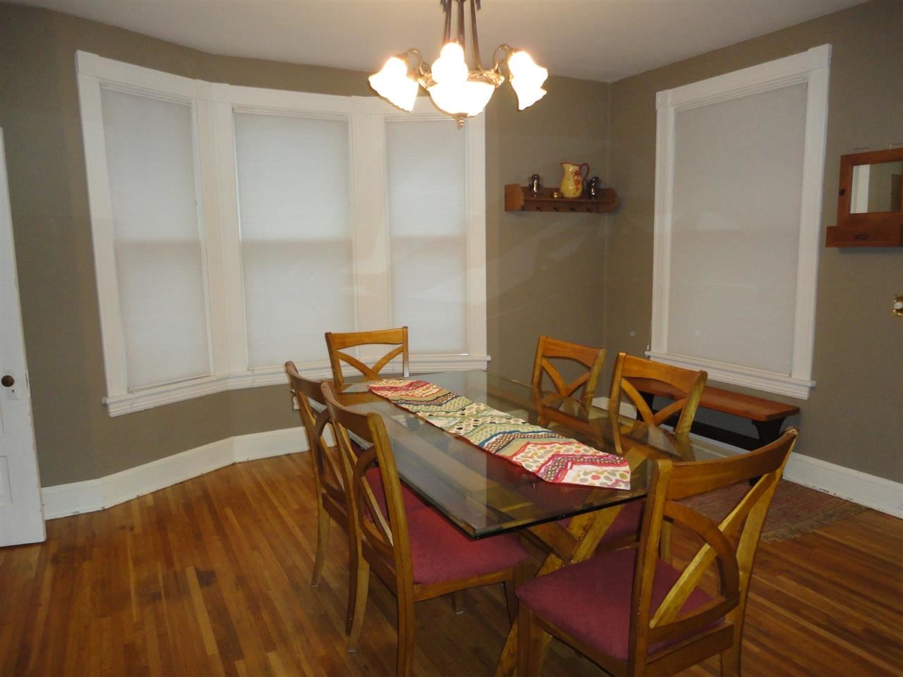 1120 W 11TH - Photo 6
