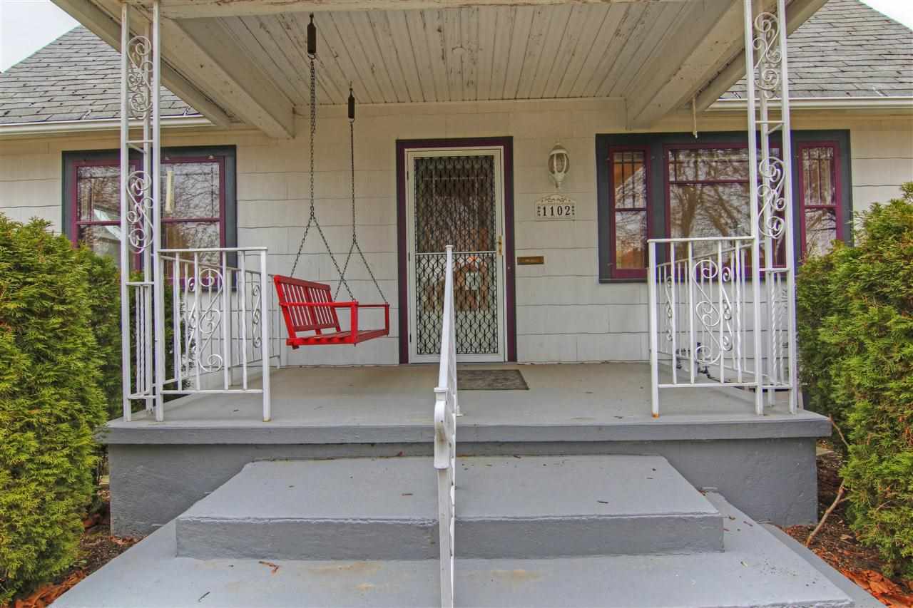1102 N SHERWOOD - Photo 3