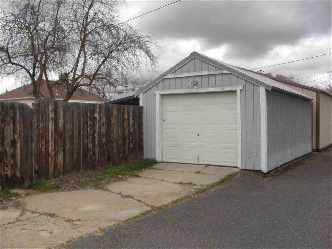 5008 N Washington St - Photo 10