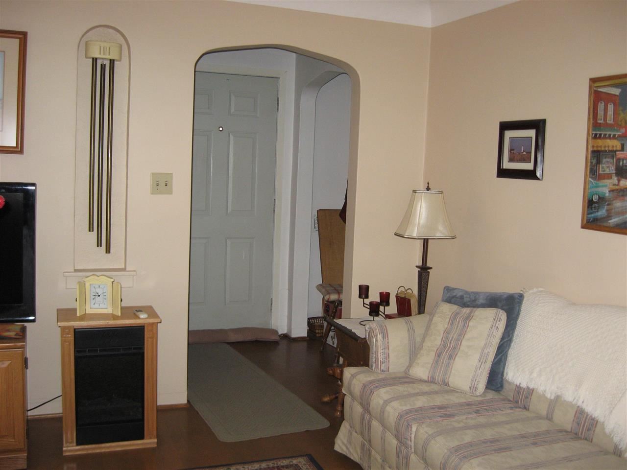 517 E 20th Ave - Photo 4