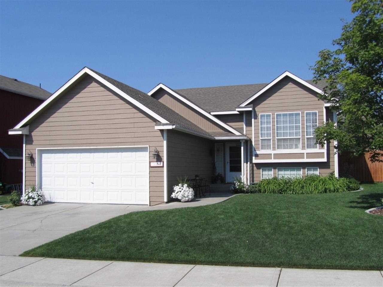 2306 Lilac Ct. - Photo 1