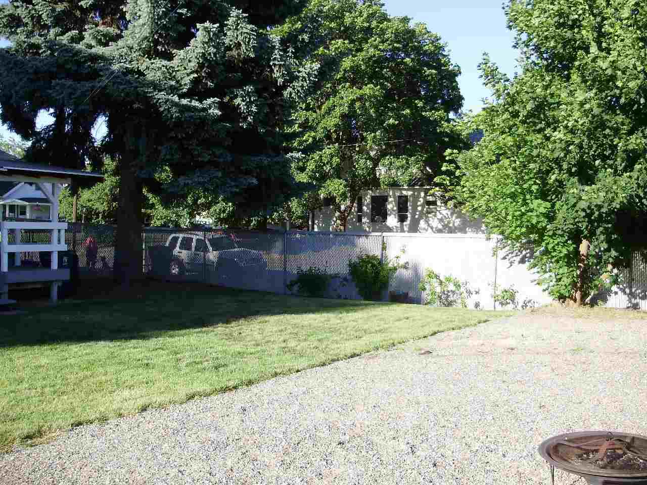1728 E Sharp Ave - Photo 12