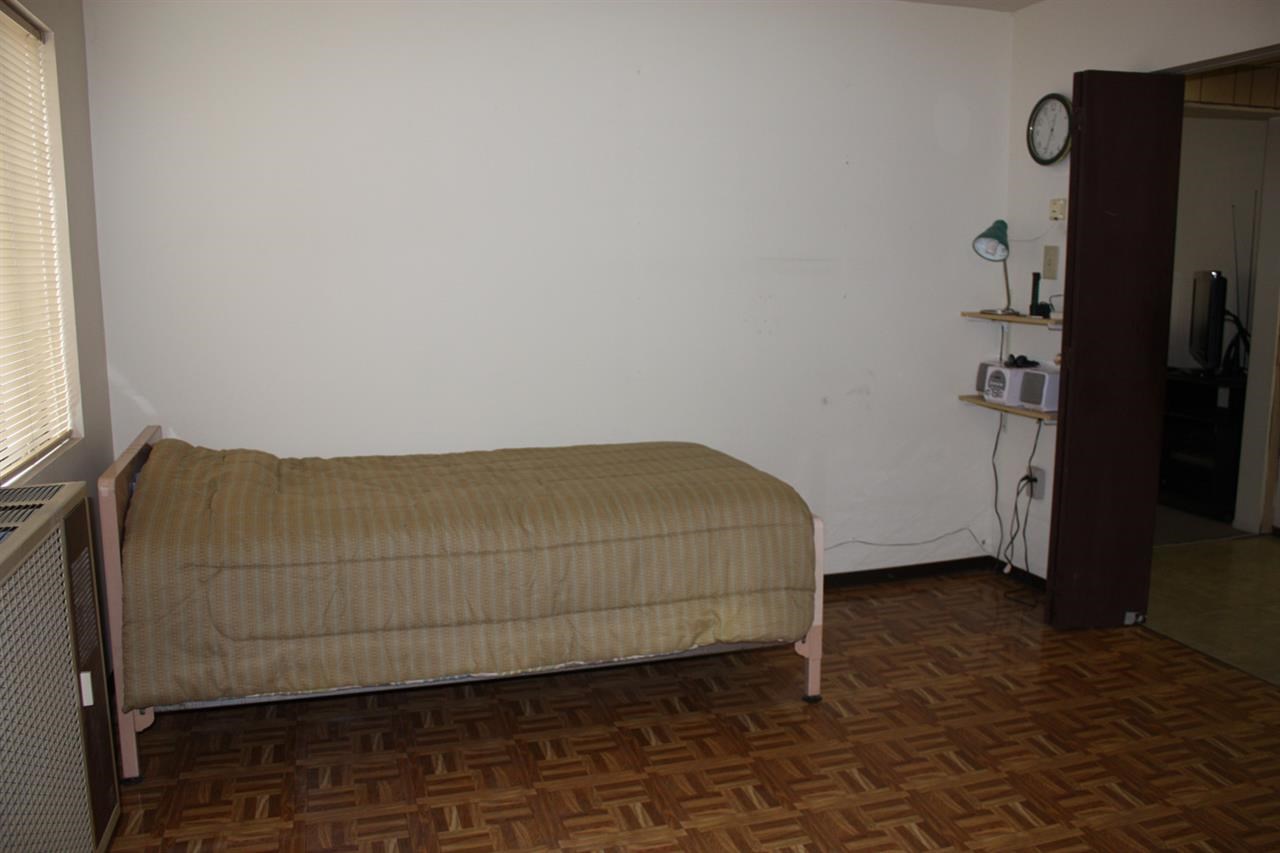 1623 E Bridgeport Ave - Photo 11