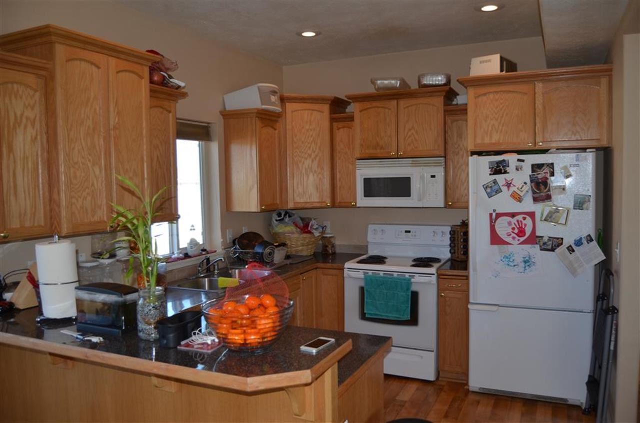 612 S Aspen St - Photo 6