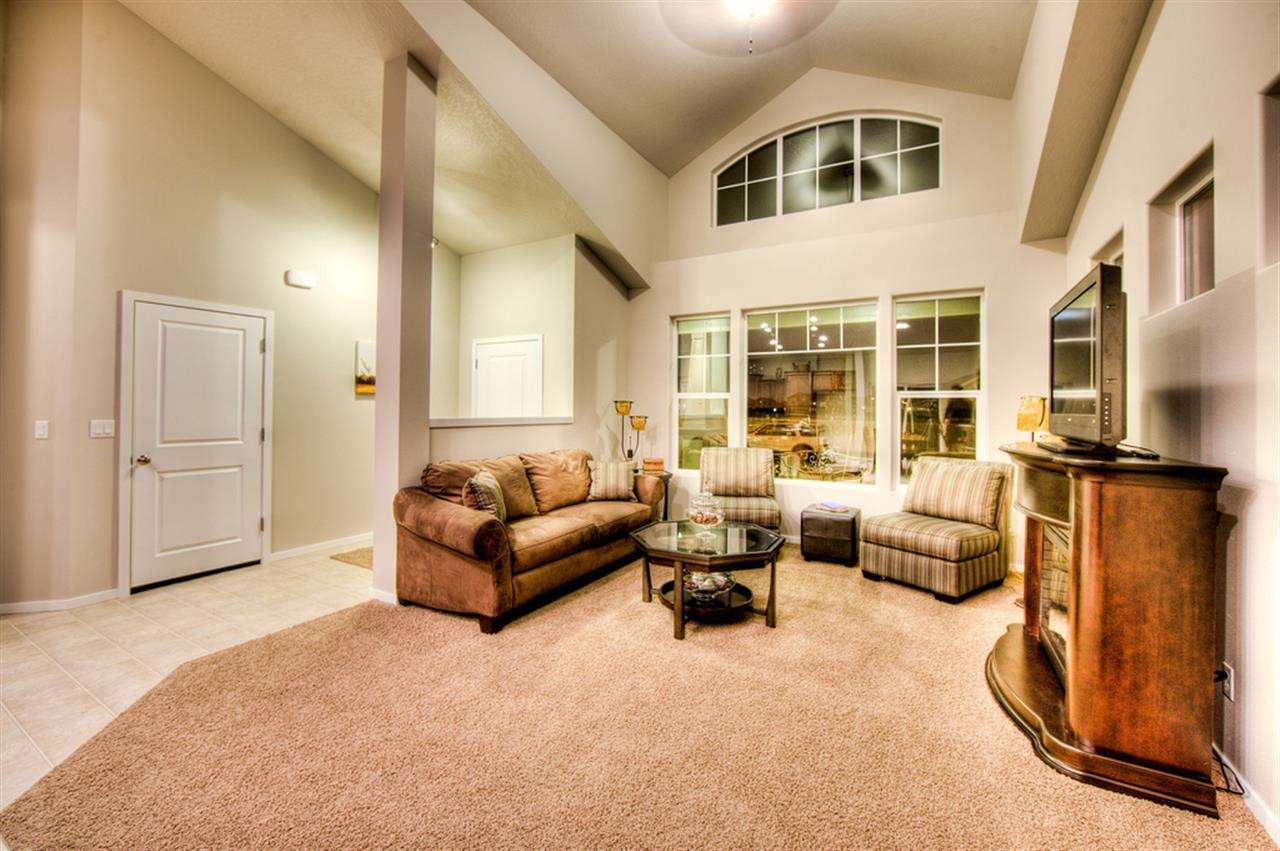 6903 S Granite Hills St - Photo 8