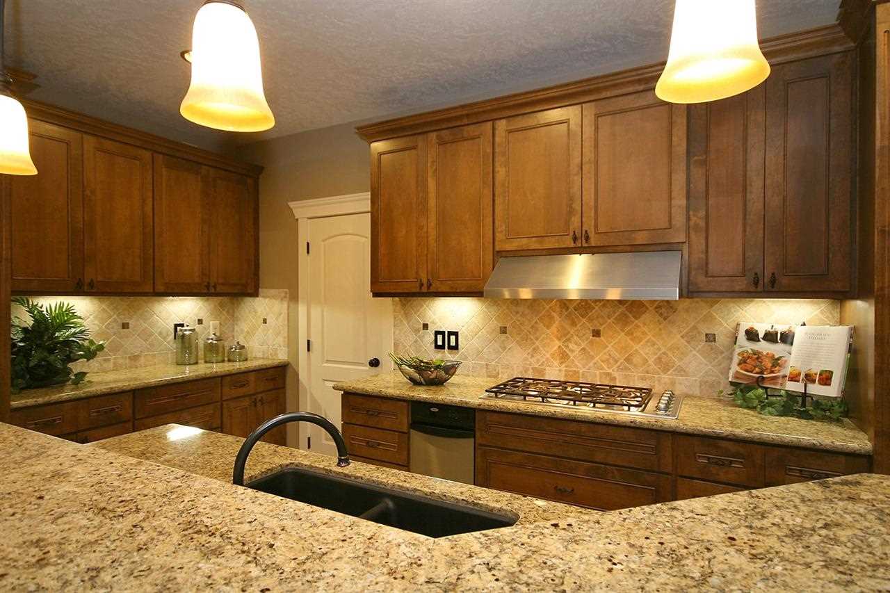 1710 W Forest Hills Dr. - Photo 9