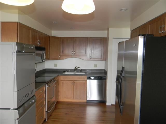 1823 W Northridge Ct - Photo 7