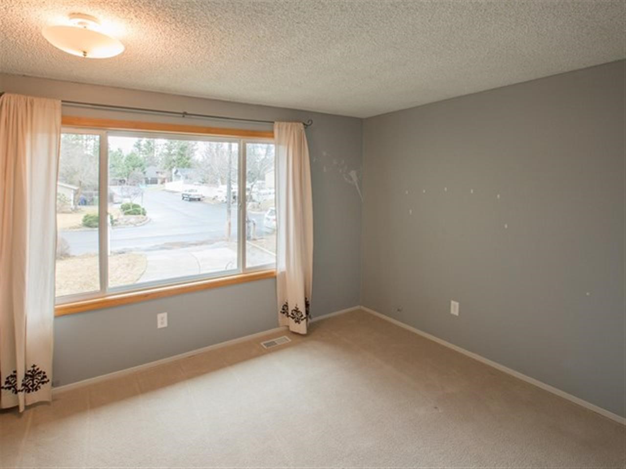 5205 S Madelia St - Photo 11