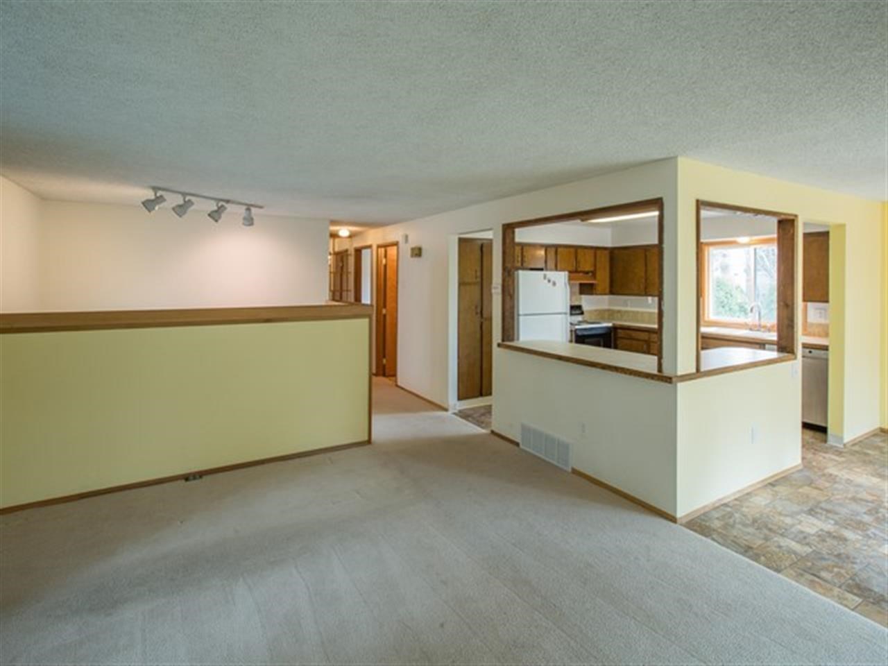 5205 S Madelia St - Photo 6