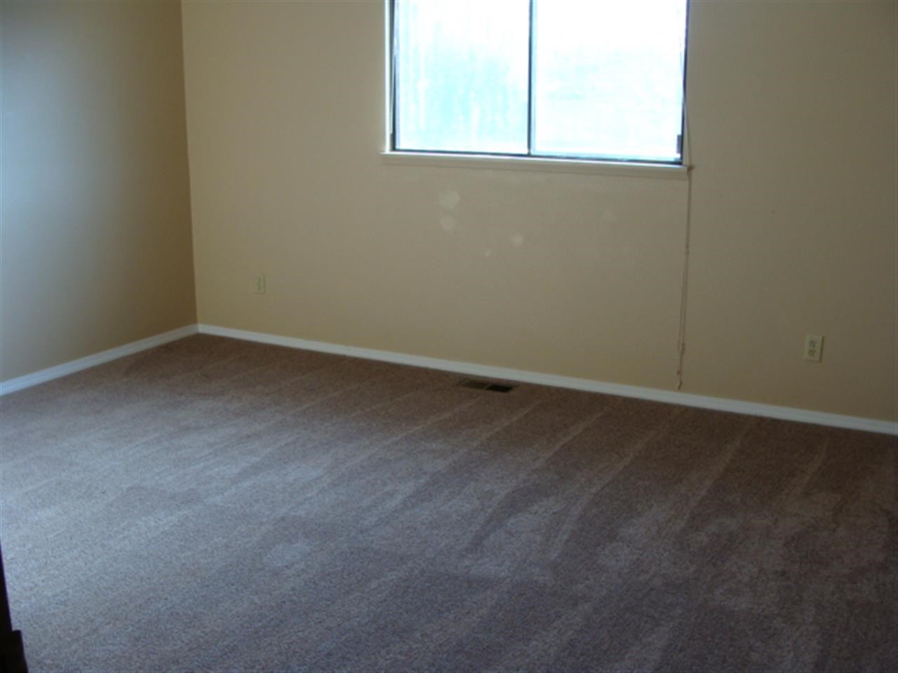 1009 N Arc Ct - Photo 5
