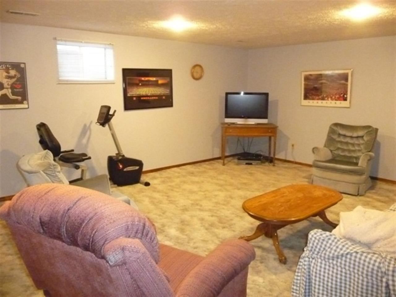 5805 W Lonewolf Ave - Photo 10