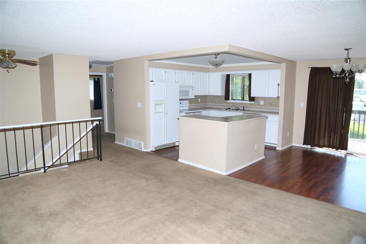 316 S Moen St - Photo 4