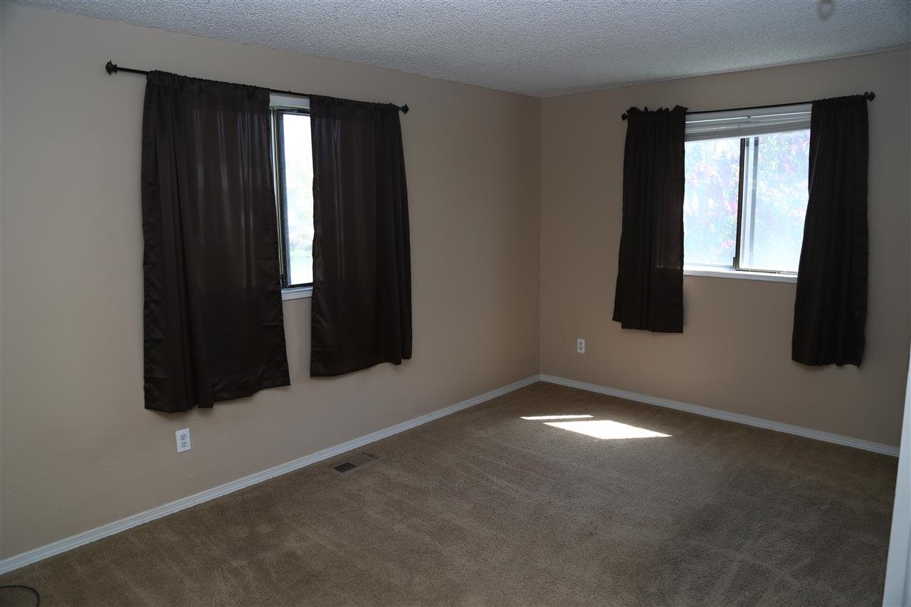 316 S Moen St - Photo 5