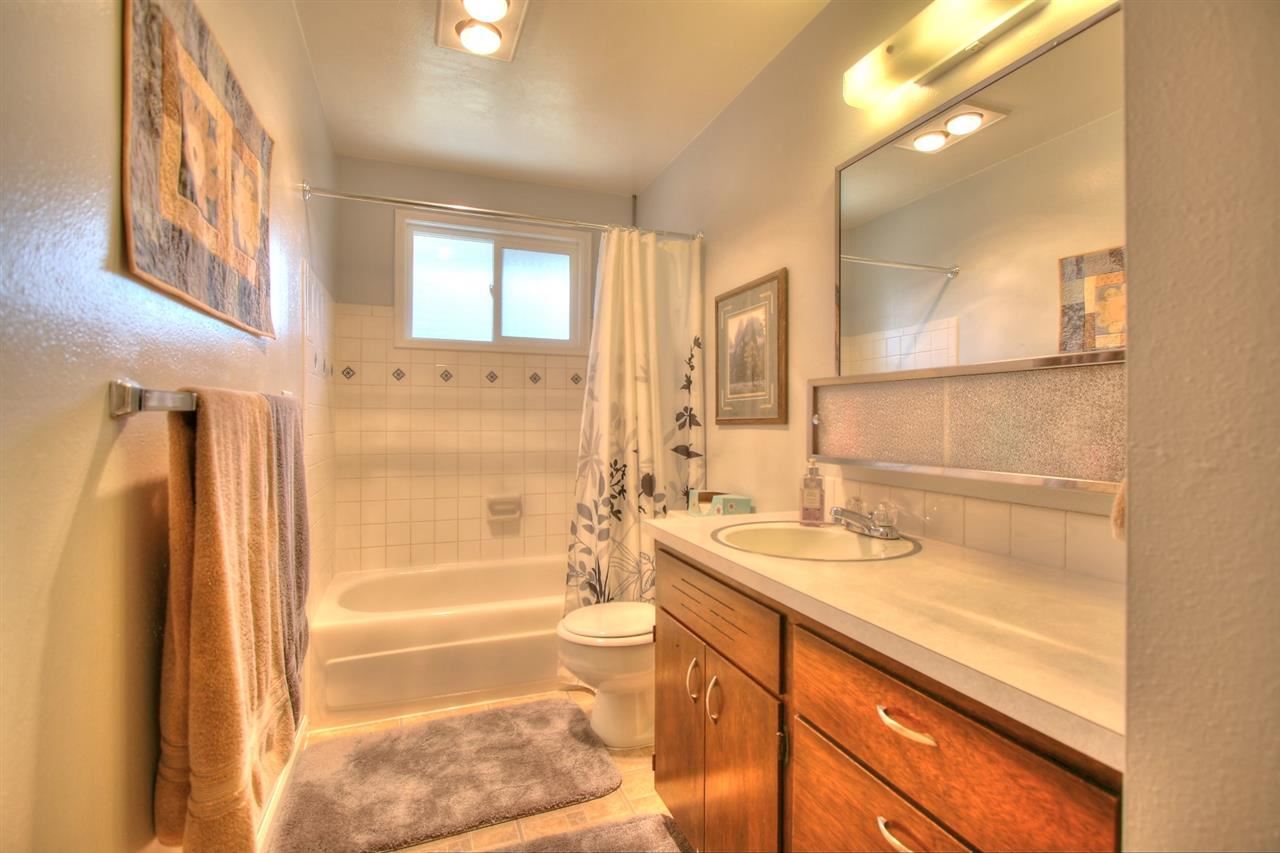 6516 N Elizabeth St - Photo 8