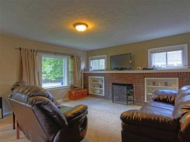 523 E 7th Ave - Photo 4