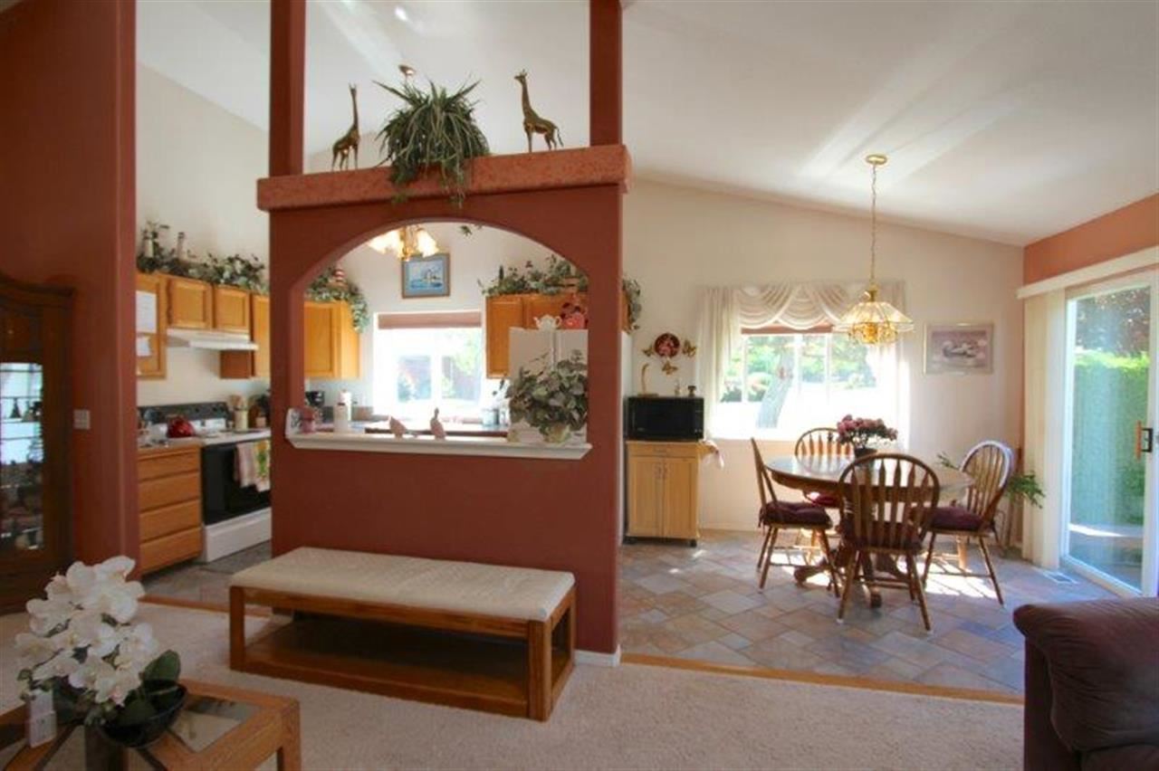 528 E Bridlewood Ln - Photo 10