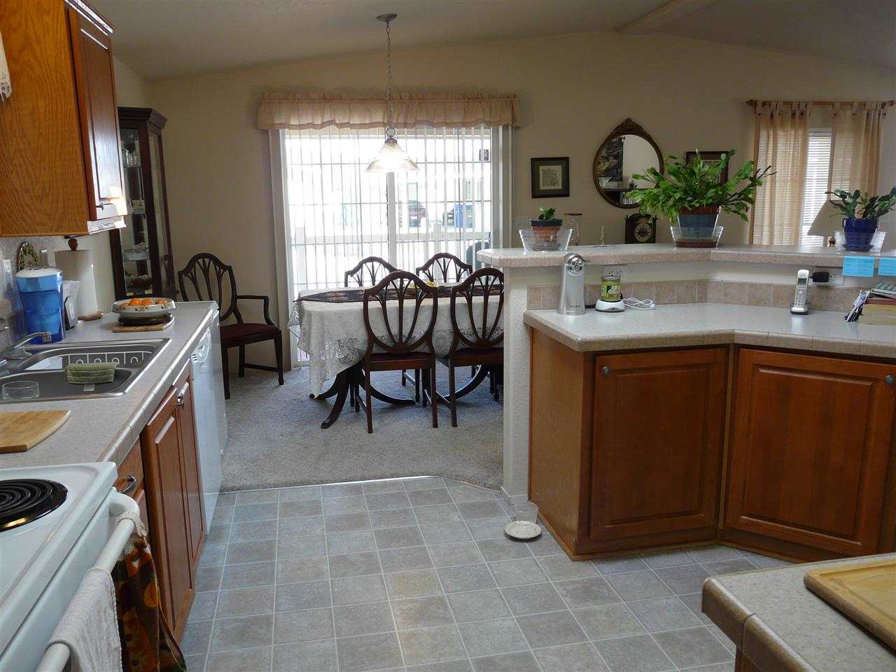 1719 N Hodges Ln - Photo 3