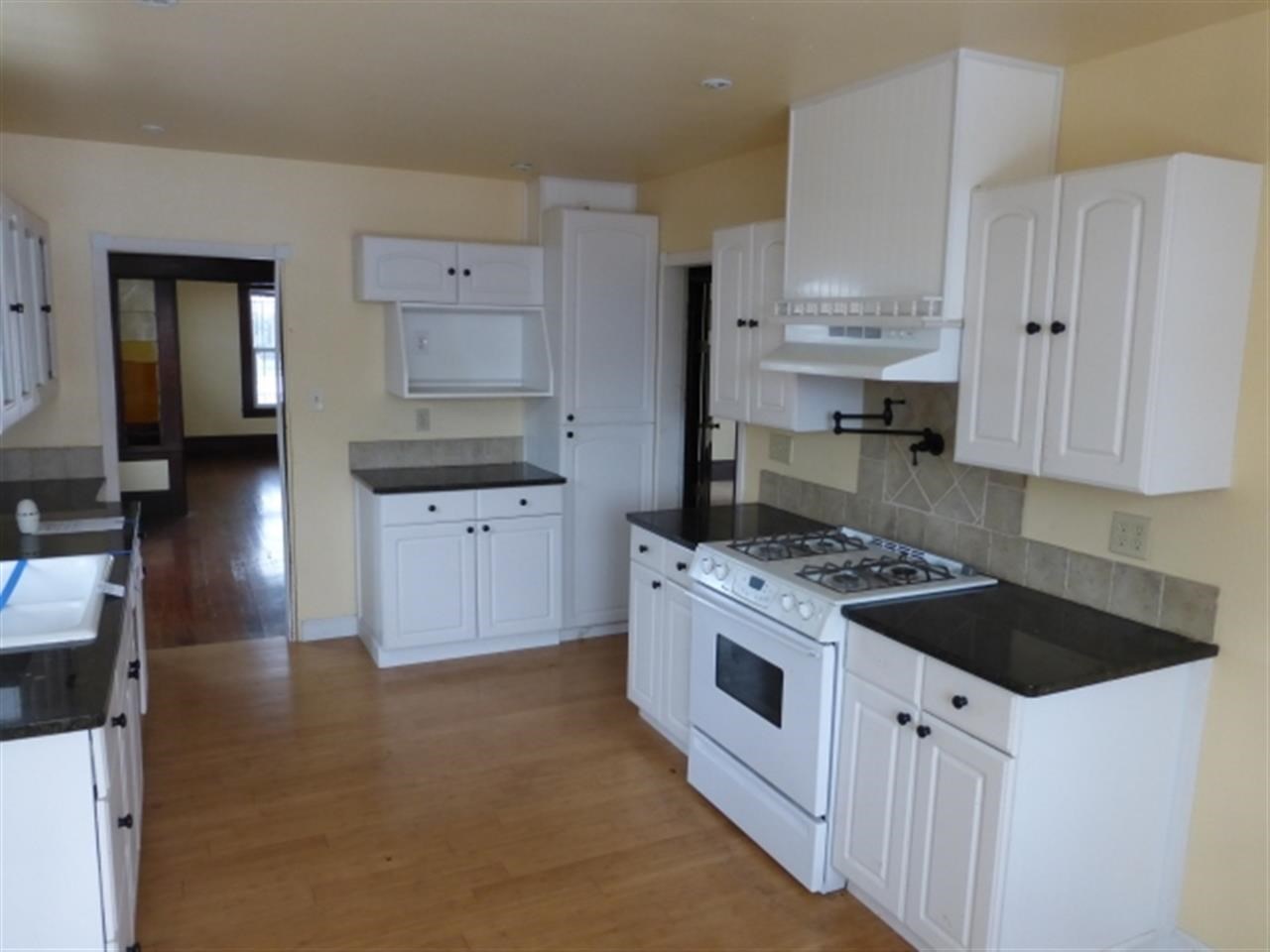 1923 W Shannon Ave - Photo 12