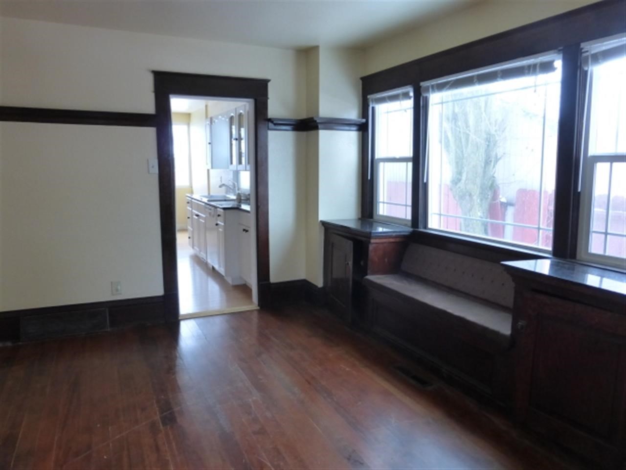 1923 W Shannon Ave - Photo 6