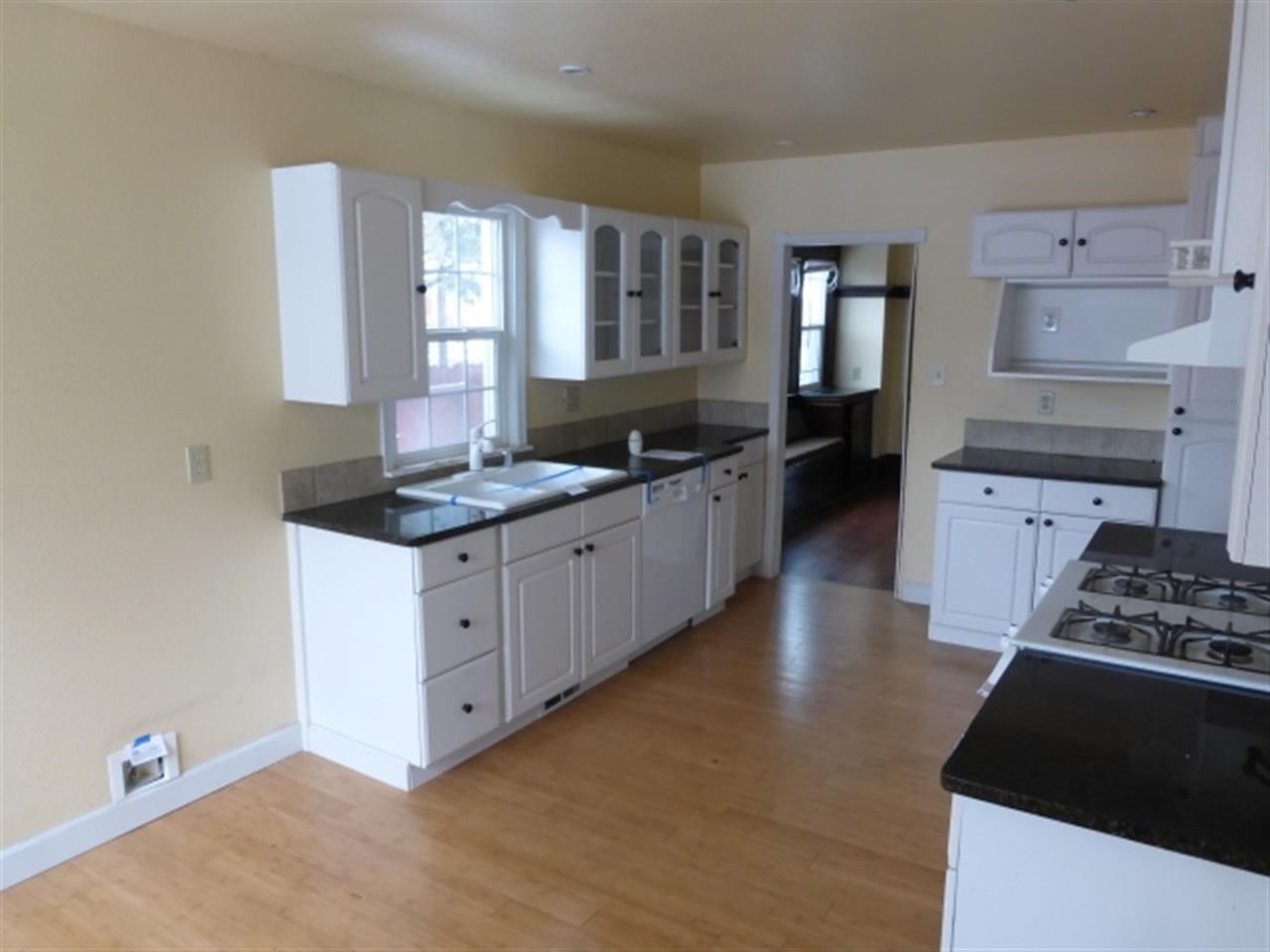 1923 W Shannon Ave - Photo 9