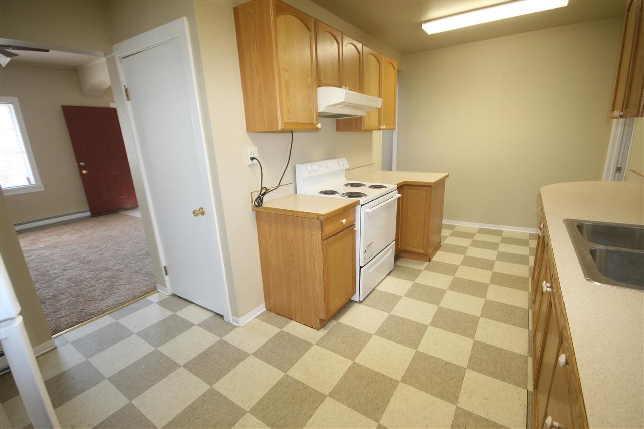 2508 S Rebecca St - Photo 7