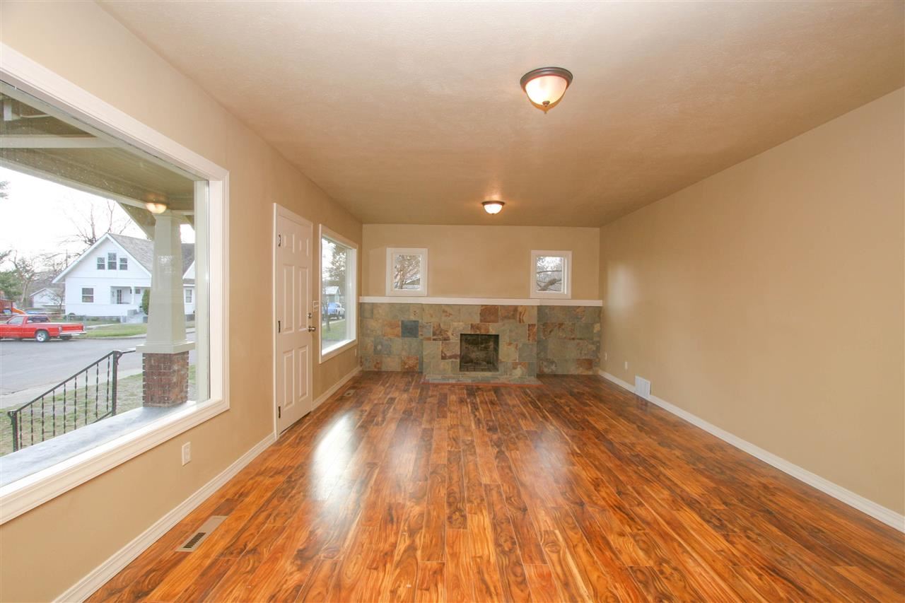 2003 E LACROSSE Ave - Photo 4