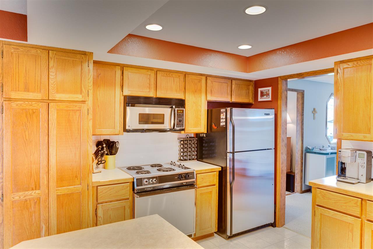 10003 N Ridgecrest Dr - Photo 6