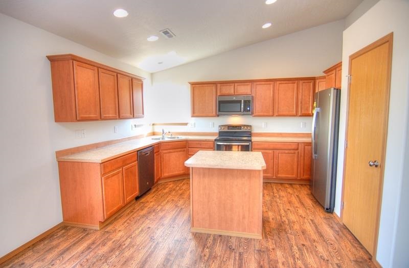 10225 Walton - Photo 6