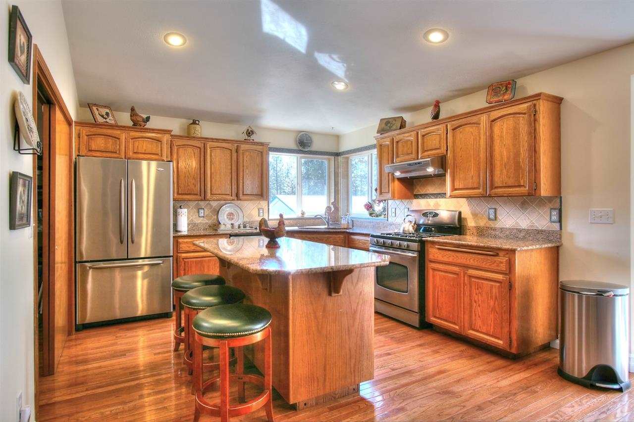 13305 W Sunnyvale Dr - Photo 4