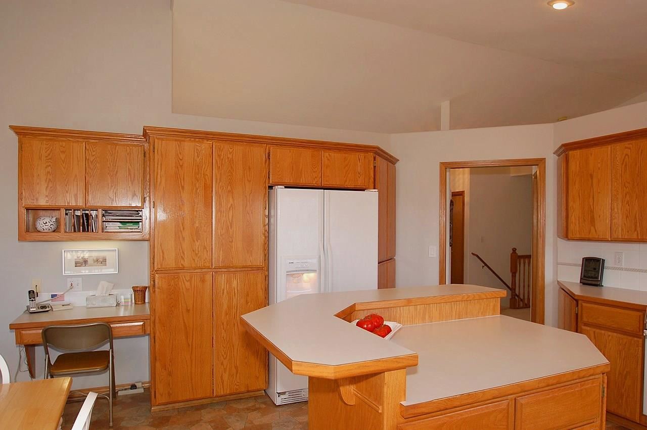 10721 N Iroquois - Photo 6